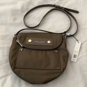 Marc Jacobs Mini Natasha Quartz Grey Nylon Crossbody Bag (NWT), adjustable strap
